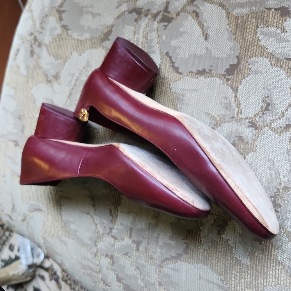 Burgendy Burch Elizabeth Pumps - Picture 4 of 12